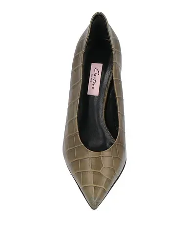https://images.styletyx.com/images/military-green-leather-pump-couture-1224267611_4.webp