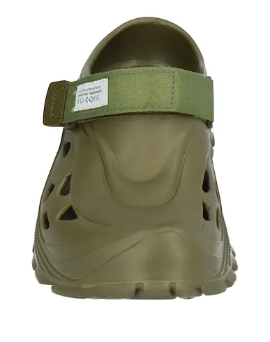 https://images.styletyx.com/images/military-green-mules-and-clogs-suicoke-12947822_4.webp