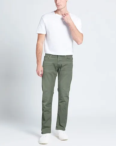 https://images.styletyx.com/images/military-green-plain-weave-5-pocket-replay-13244652_2.webp