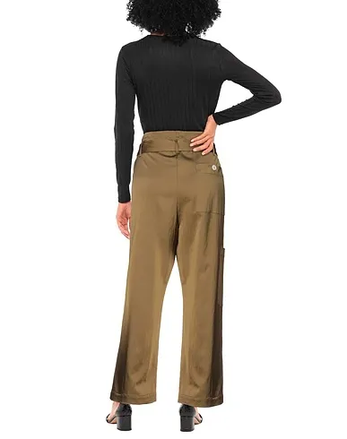 https://images.styletyx.com/images/military-green-plain-weave-casual-pants-jejia-1383537_3.webp
