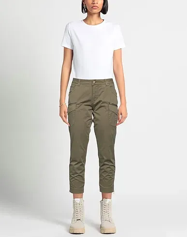 https://images.styletyx.com/images/military-green-plain-weave-cropped-pants-culottes-mos-mosh-711562813_2.webp