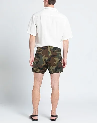 https://images.styletyx.com/images/military-green-plain-weave-shorts-bermuda-fear-of-god-1225424804_3.webp