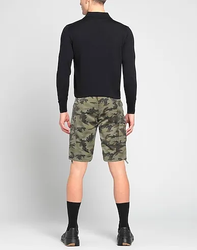 https://images.styletyx.com/images/military-green-plain-weave-shorts-bermuda-mason-s-725540879_3.webp