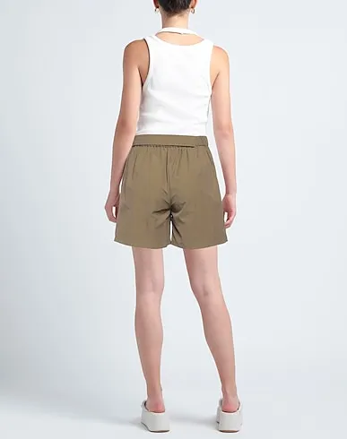 https://images.styletyx.com/images/military-green-techno-fabric-shorts-bermuda-aeron-13322482_3.webp