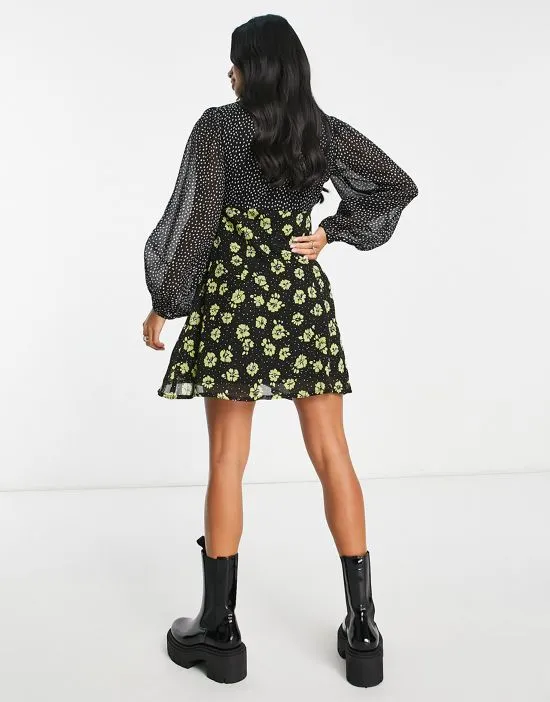 https://images.styletyx.com/images/mixed-print-puff-sleeve-long-sleeve-milkmaid-mini-dress-in-black-floral-new-look-13426409_3.webp