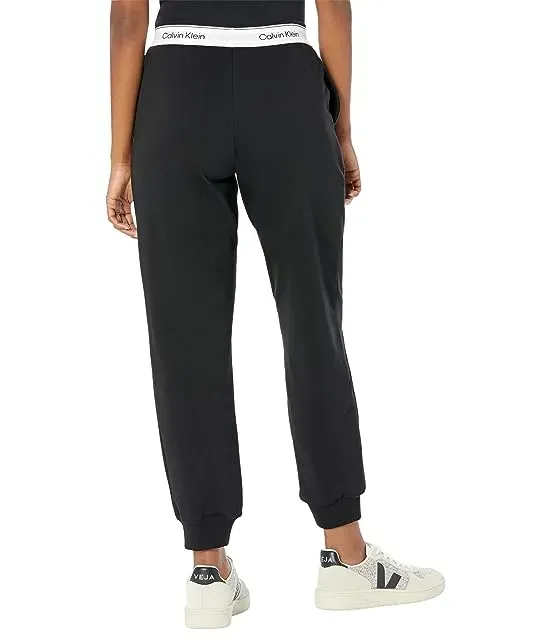 https://images.styletyx.com/images/modern-cotton-lounge-refresh-joggers-calvin-klein-2465109_2.webp