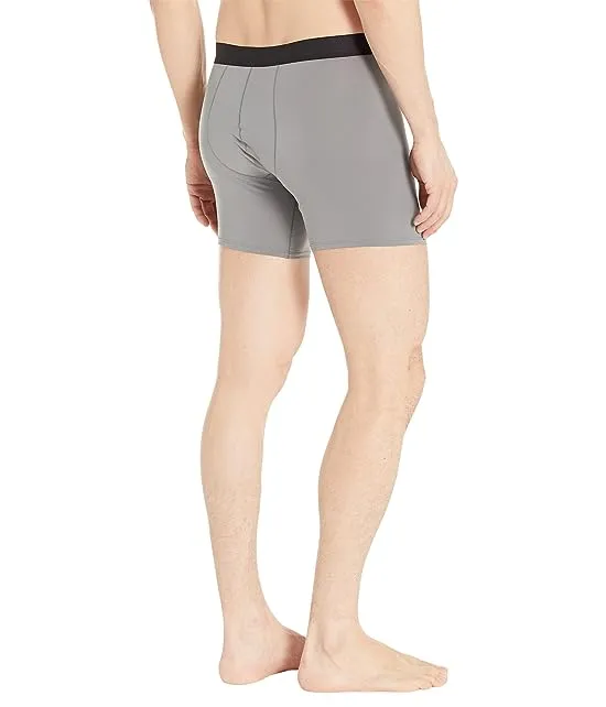 https://images.styletyx.com/images/motus-sl-boxer-arcteryx-13488494_2.webp