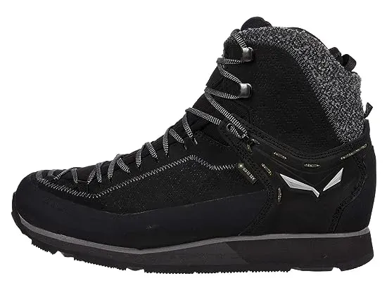 https://images.styletyx.com/images/mountain-trainer-2-winter-mid-gtx-salewa-1943081_4.webp