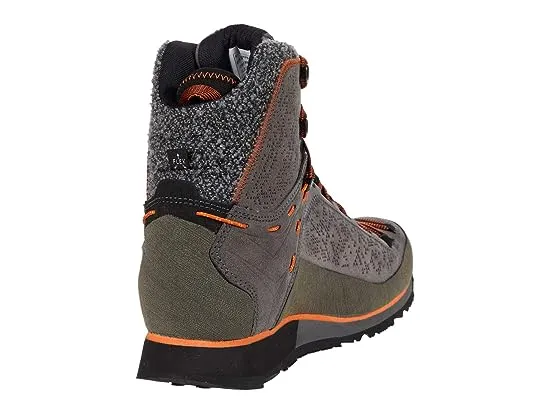 https://images.styletyx.com/images/mountain-trainer-2-winter-mid-gtx-salewa-1943085_5.webp