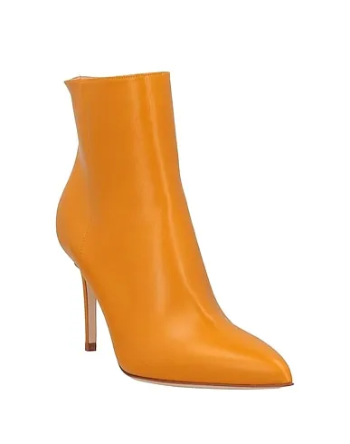 https://images.styletyx.com/images/mustard-leather-ankle-boot-sergio-levantesi-13230326_2.webp