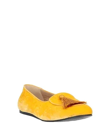 https://images.styletyx.com/images/mustard-velvet-loafers-charles-philip-milano-1004750837_2.webp