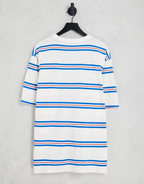 https://images.styletyx.com/images/nautica-archive-ashford-oversized-stripe-t-shirt-in-white-nautica-competition-2723358_2.webp