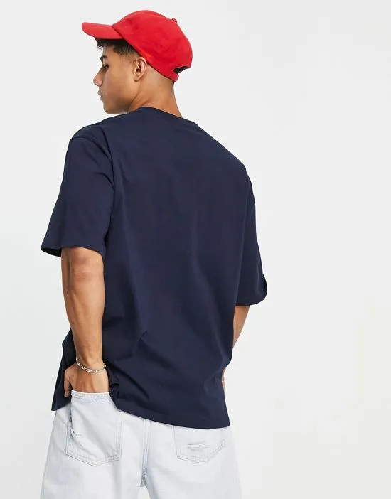 https://images.styletyx.com/images/nautica-archive-brillock-oversized-t-shirt-in-navy-nautica-competition-1852790_2.webp