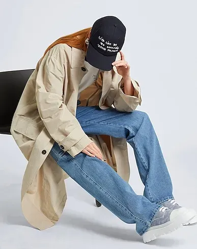 https://images.styletyx.com/images/navy-blue-plain-weave-hat-the-live-cap-blue-8-by-coco-capitan-13103464_3.webp