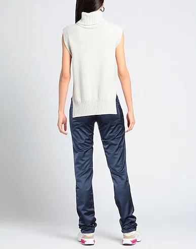 https://images.styletyx.com/images/navy-blue-satin-casual-pants-diesel-725537608_3.webp