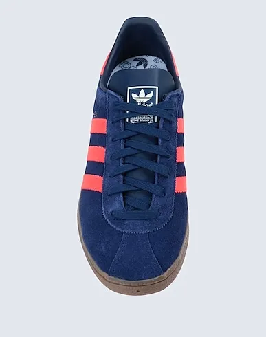 https://images.styletyx.com/images/navy-blue-sneakers-munchen-shoes-adidas-13302742_4.webp