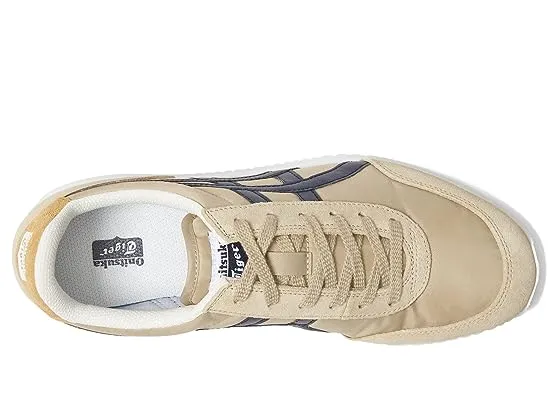 https://images.styletyx.com/images/new-york-onitsuka-tiger-12908182_2.webp
