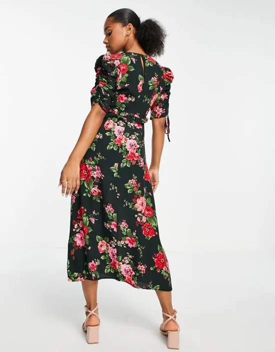 https://images.styletyx.com/images/nobody-s-child-ellis-midi-dress-in-emerald-floral-nobody-s-child-13315339_2.webp