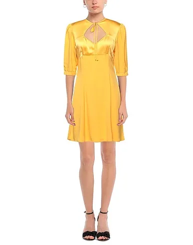 https://images.styletyx.com/images/ocher-crepe-short-dress-alexachung-1103432_2.webp
