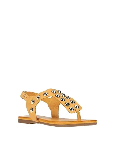 https://images.styletyx.com/images/ocher-flip-flops-inuovo-1464310_2.webp