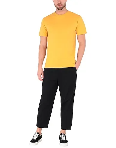 https://images.styletyx.com/images/ocher-jersey-t-shirt-colorful-standard-2953525_4.webp