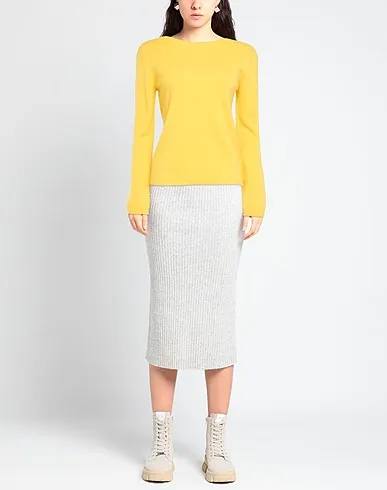 https://images.styletyx.com/images/ocher-knitted-cashmere-blend-n-hoi-lab-931076154_2.webp