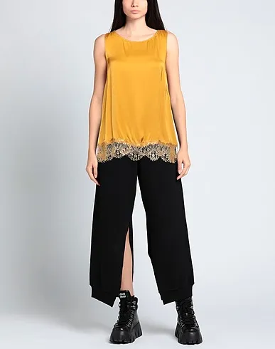 https://images.styletyx.com/images/ocher-lace-top-angela-davis-1855341915_2.webp
