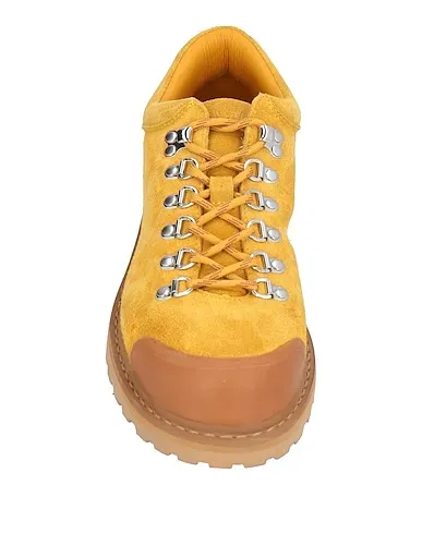 https://images.styletyx.com/images/ocher-leather-laced-shoes-diemme-1550089115_4.webp