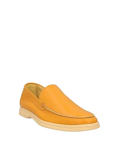https://images.styletyx.com/images/ocher-leather-loafers-boemos-3318380_2.webp