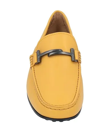 https://images.styletyx.com/images/ocher-leather-loafers-tod-s-1065755_4.webp