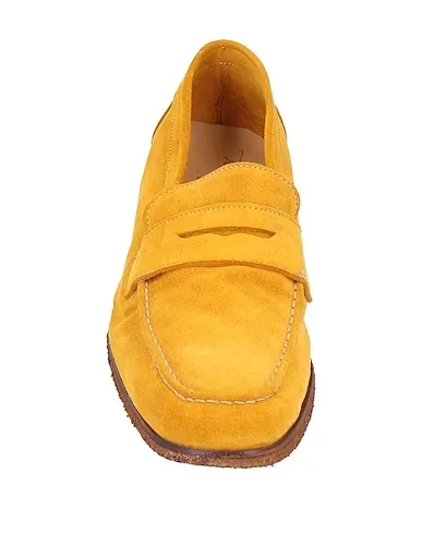 https://images.styletyx.com/images/ocher-leather-loafers-ton-gout-2296885_4.webp