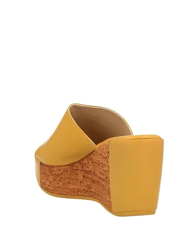 https://images.styletyx.com/images/ocher-leather-sandals-cinzia-soft-13343618_3.webp