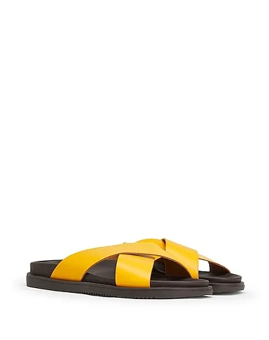 https://images.styletyx.com/images/ocher-leather-sandals-polish-leather-cross-strap-sandal-8-by-yoox-12997036_4.webp
