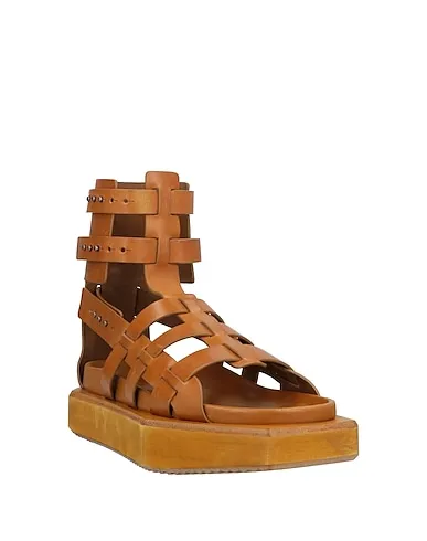 https://images.styletyx.com/images/ocher-leather-sandals-rick-owens-1351201238_2.webp
