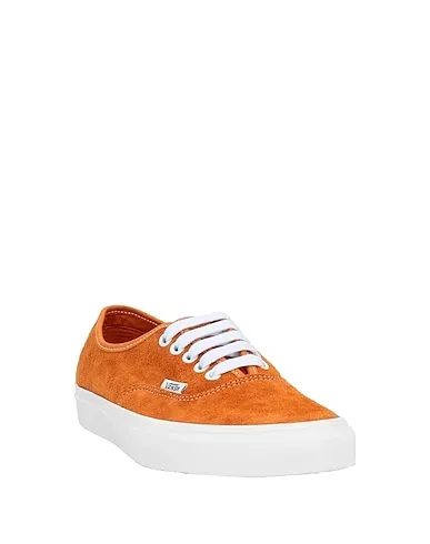 https://images.styletyx.com/images/ocher-leather-sneakers-vans-2519663_2.webp