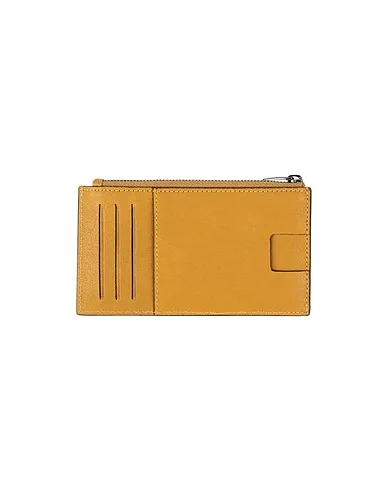 https://images.styletyx.com/images/ocher-leather-wallet-piquadro-2334492_2.webp