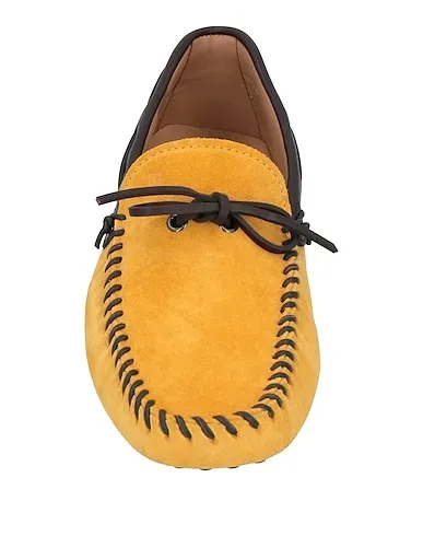 https://images.styletyx.com/images/ocher-loafers-tod-s-1703723_4.webp