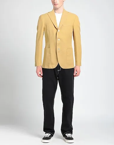 https://images.styletyx.com/images/ocher-plain-weave-blazer-the-gigi-13141248_2.webp
