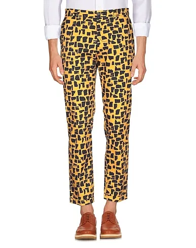 https://images.styletyx.com/images/ocher-plain-weave-casual-pants-dolce-gabbana-1005345782_2.webp