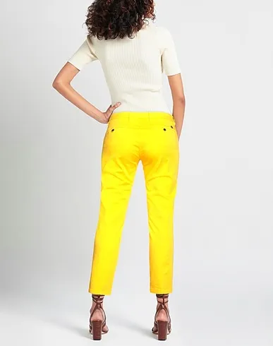 https://images.styletyx.com/images/ocher-plain-weave-casual-pants-shaft-13174251_3.webp