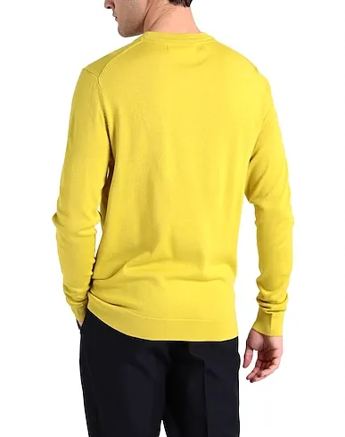https://images.styletyx.com/images/ocher-sweater-slhtown-merino-coolmax-knit-crew-b-coll-selected-homme-1661737_3.webp