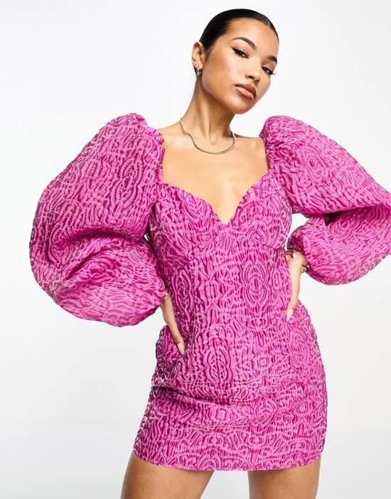 https://images.styletyx.com/images/off-the-shoulder-jacquard-mini-dress-with-volume-sleeves-in-pink-something-new-1003667506_4.webp