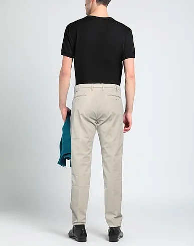 https://images.styletyx.com/images/off-white-jersey-casual-pants-luigi-borrelli-napoli-873562489_3.webp