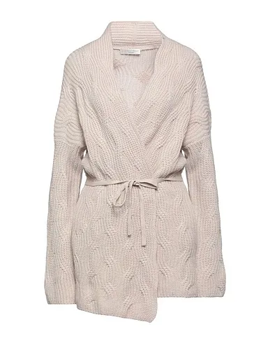 https://images.styletyx.com/images/off-white-knitted-cardigan-le-tricot-perugia-13421278_1.webp