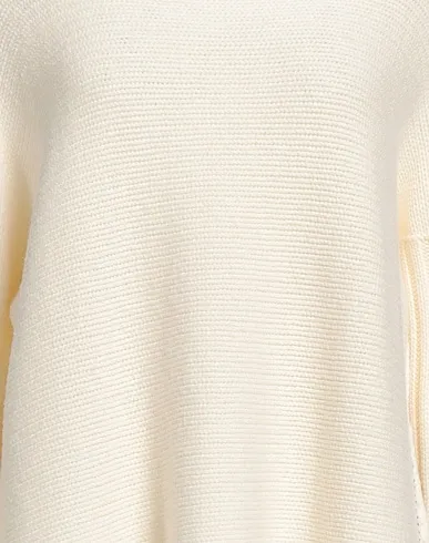https://images.styletyx.com/images/off-white-knitted-turtleneck-ermanno-firenze-1223937369_4.webp