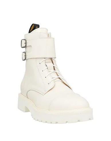 https://images.styletyx.com/images/off-white-leather-ankle-boot-doucal-s-1225515193_2.webp
