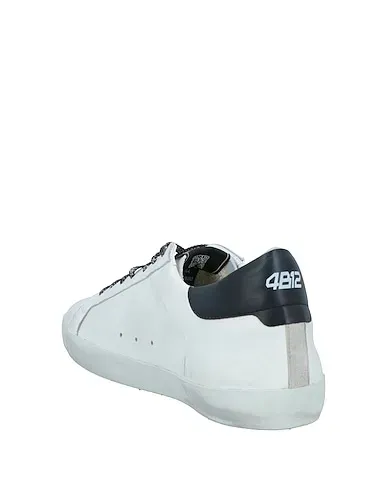 https://images.styletyx.com/images/off-white-leather-sneakers-4b12-1225021652_3.webp