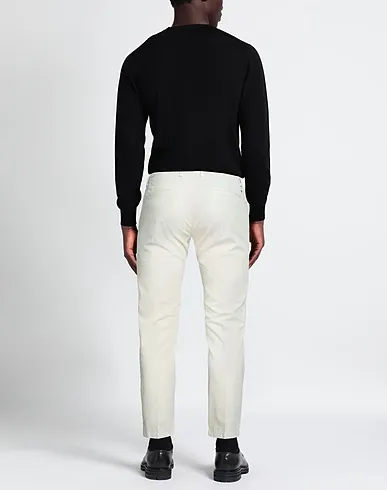 https://images.styletyx.com/images/off-white-plain-weave-casual-pants-martin-zelo-13514306_3.webp