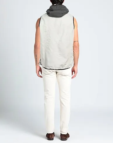 https://images.styletyx.com/images/off-white-plain-weave-jacket-arnar-mar-jonsson-1315624164_3.webp
