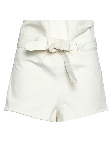 https://images.styletyx.com/images/off-white-velvet-shorts-bermuda-wandering-1004406137_1.webp